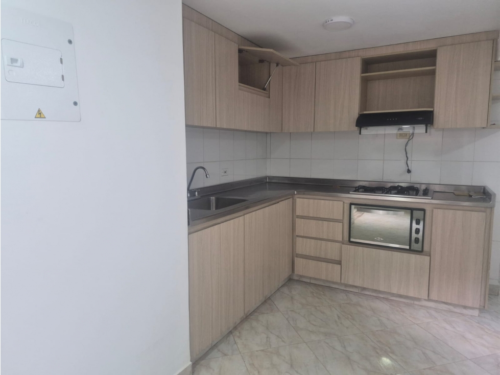 VENTA DE APARTAMENTO EN EL POBLADO LA INFERIOR RANGO 5 — foto 4