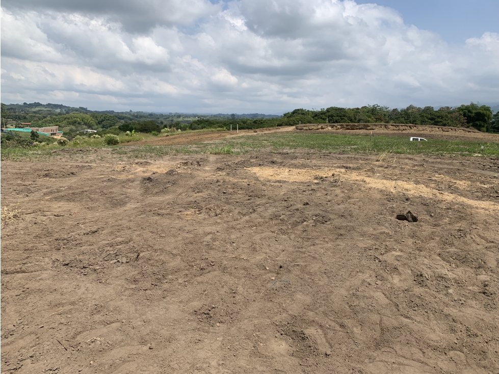 SE VENDE ESPECTACULAR LOTE EN EL SECTOR DE HOJAS ANCHAS — foto 4