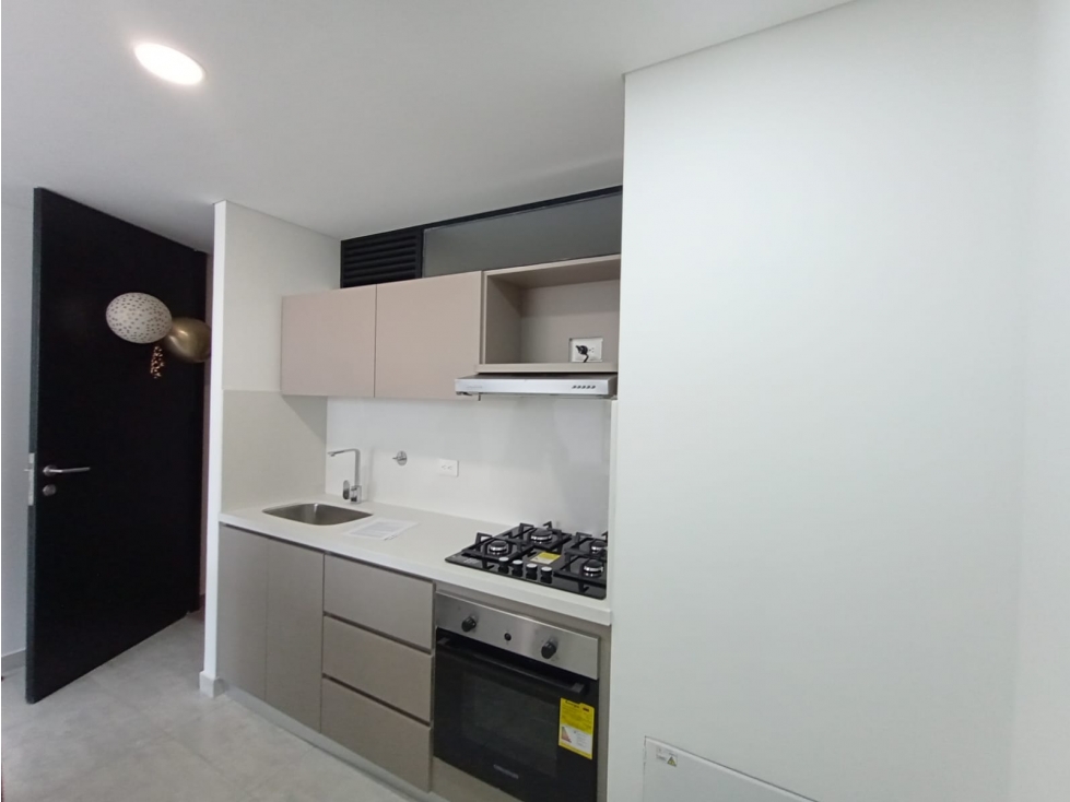 SE ARRIENDA APARTAESTUDIO DUPLEX EN AV CENTENARIO — foto 6