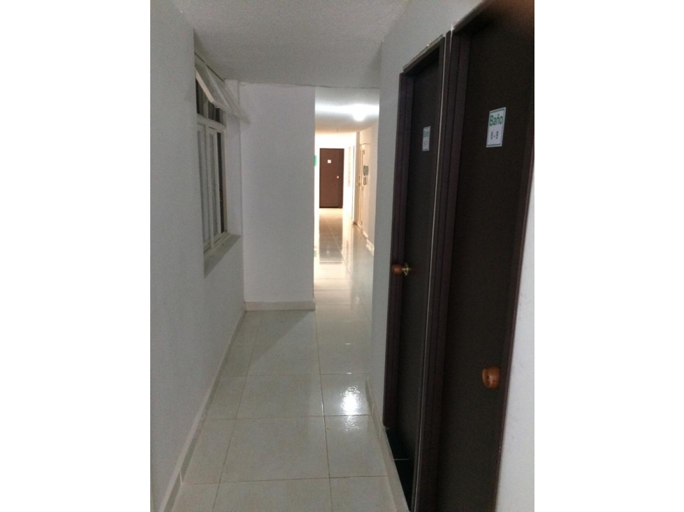 SE VENDE APARTAMENTO CERCA A LA PLAZA DE BOLÍVAR — foto 6