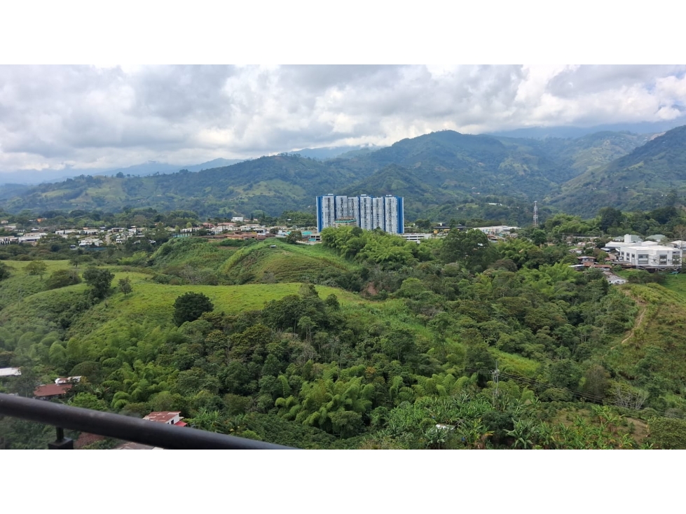 SE VENDE APARTAMENTO AMOBLADO ZONA ORO NEGRO — foto 6
