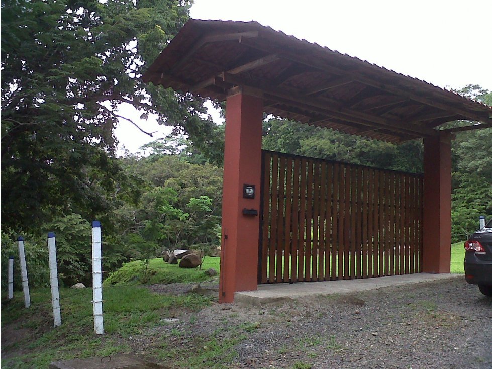 Lindo lote en Rio Grande Atenas foto 2