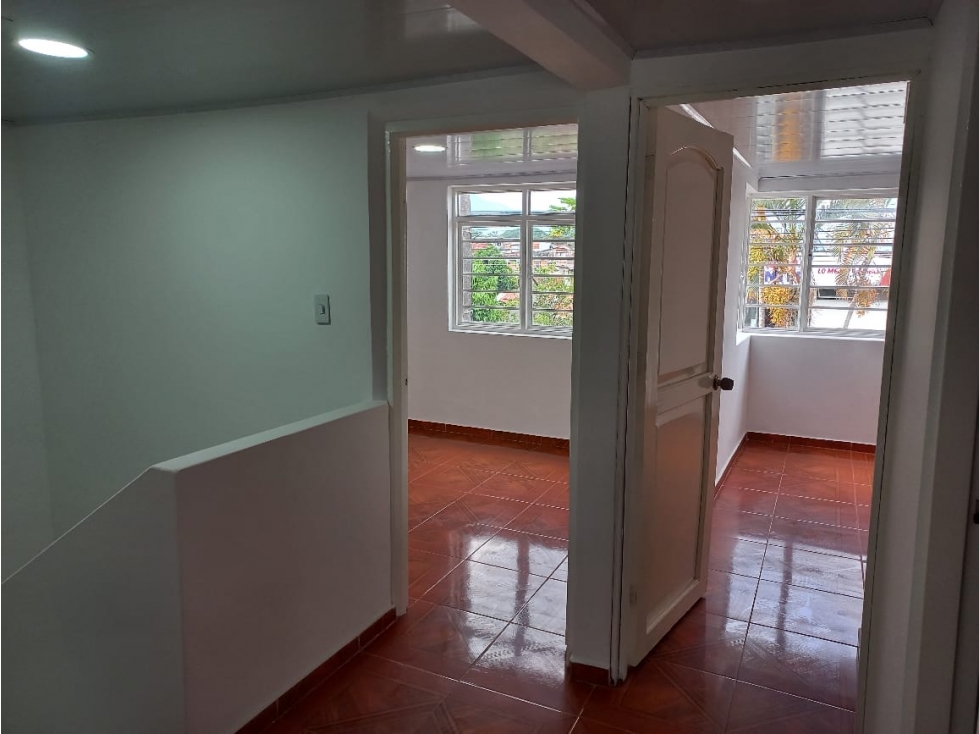 SE VENDE CASA EN EL BARRIO LIBERTADORES — foto 5