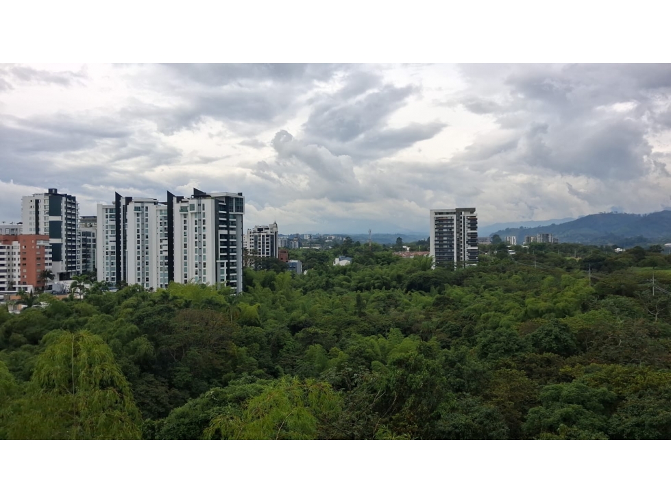 SE ARRIENDA APARTAMENTO AVENIDA CENTENARIO