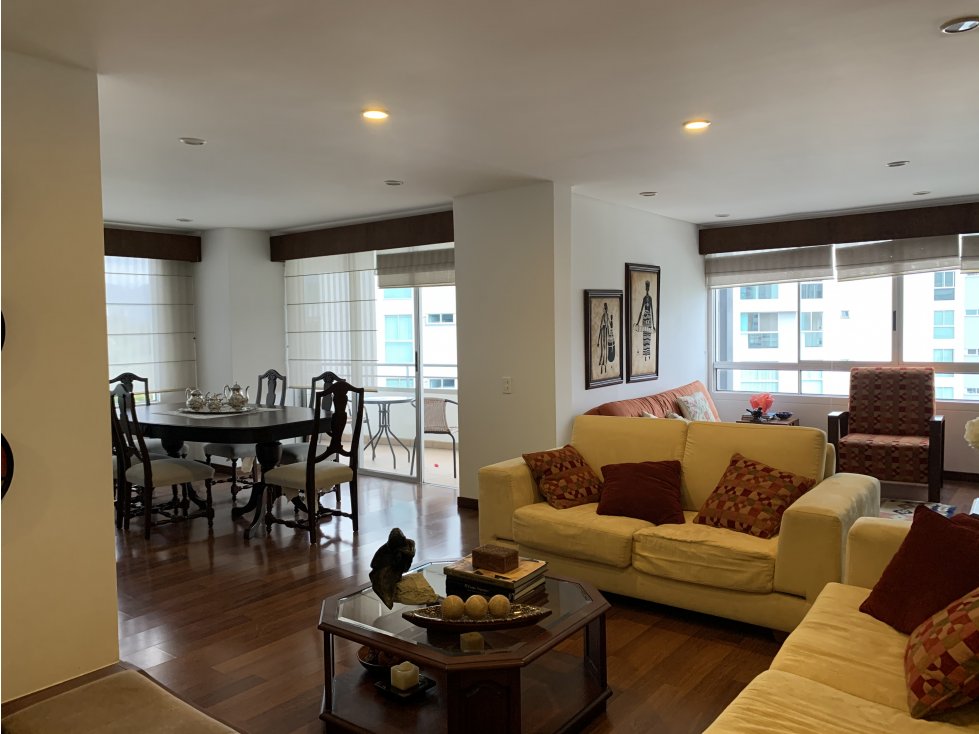 SE VENDE APARTAMENTO EN LA CASTELLANA — foto 3