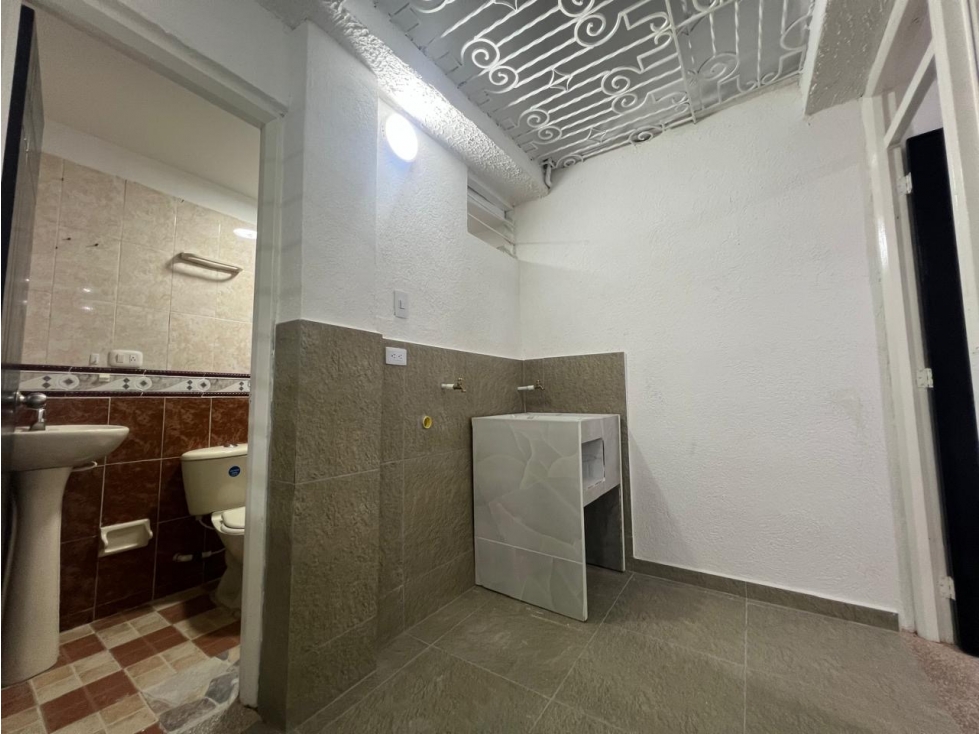 SE VENDE CASA DOBLE RENTA EN VILLA LILIANA — foto 6