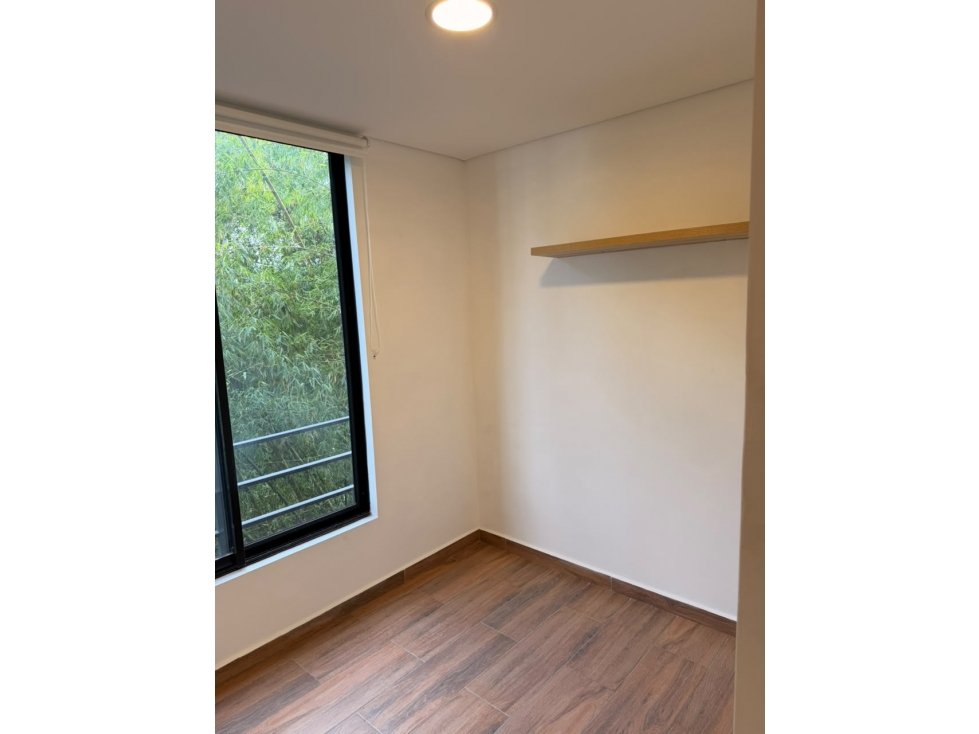 SE VENDE ESPECTACULAR APARTAMENTO SECTOR LAURELES - 5