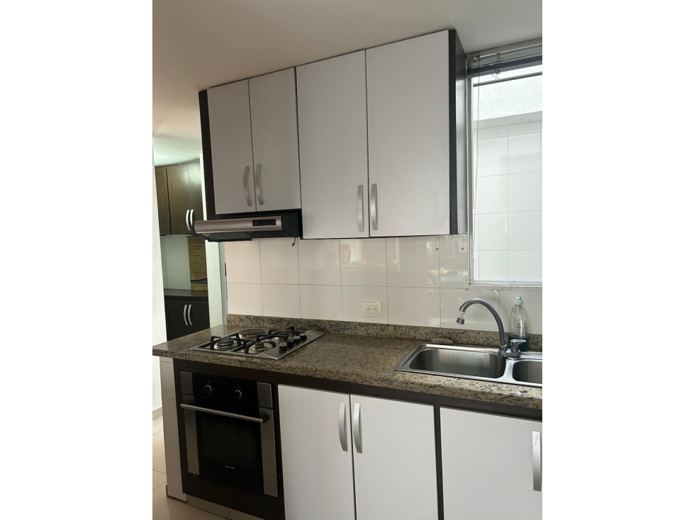SE VENDE HERMOSA CASA EN EL NORTE DE ARMENIA — foto 5