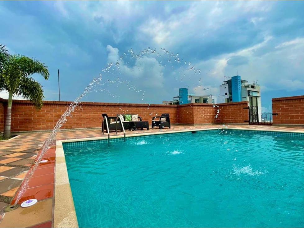 Vendo espectacular Penthouse con piscina privada. 2o Parque Laureles — foto 4