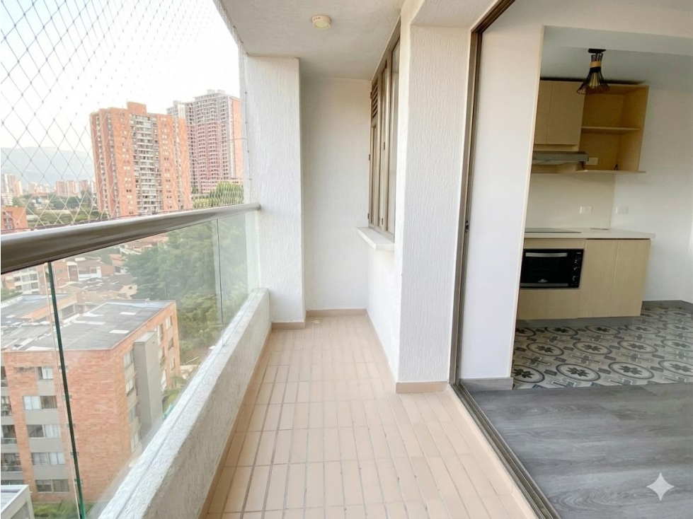 Vendo apartamento con hermosa vista en Pan de Azucar, Sabaneta — foto 3
