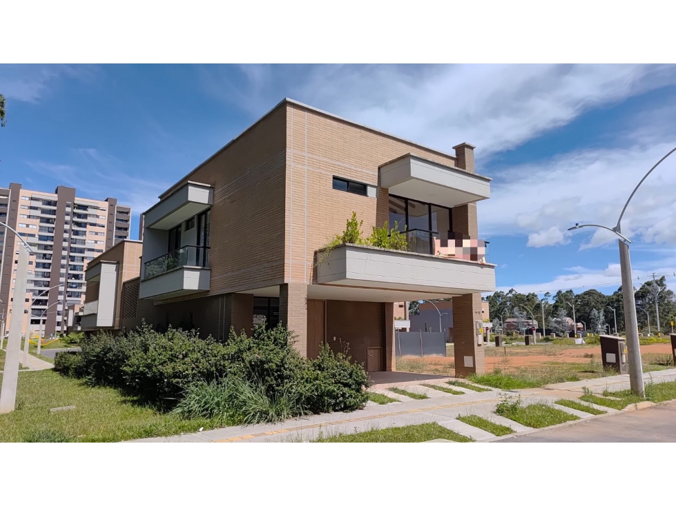 Arriendo Moderna Casa de 2 pisos para estrenar, San Antonio, Rionegro