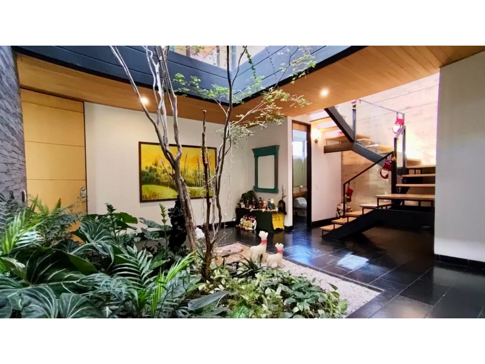 Vendo casa muy iluminada en Envigado, El Atravesado, San Lucas — foto 4