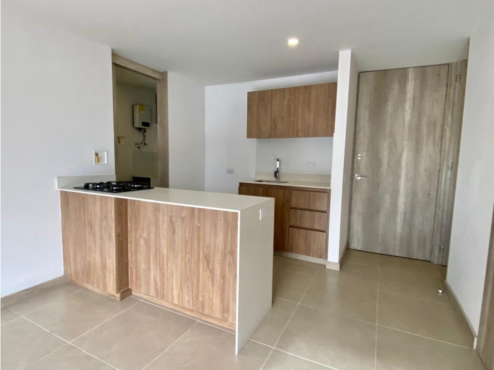 VENDO APARTAESTUDIO EN CIUDAD DEL RIO, MEDELLIN