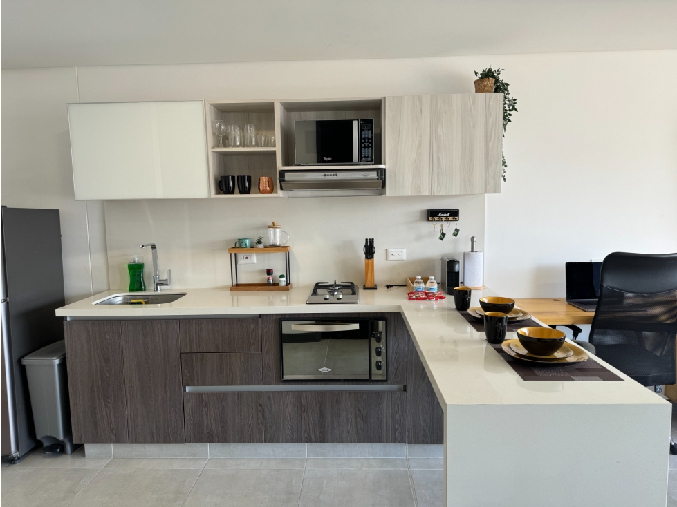 Vendo moderno apartaestudio amoblado en Ciudad del Rio — foto 3