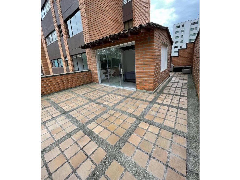 Vendo apartamento con terraza en Los Parra Parte Baja, El Poblado