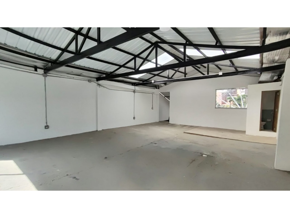 Vendo Local / Bodega en Envigado - Guanteros, 2 pisos y 2 sótanos — foto 3
