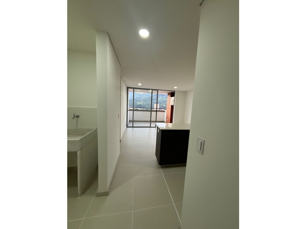 Vendo apartamento con ESPECTACULAR VISTA en Suramérica, Itagüí — foto 3