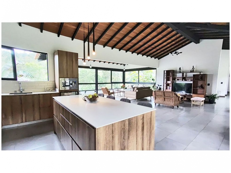 Vendo casa de un nivel y mucha zona verde en El Retiro — foto 6