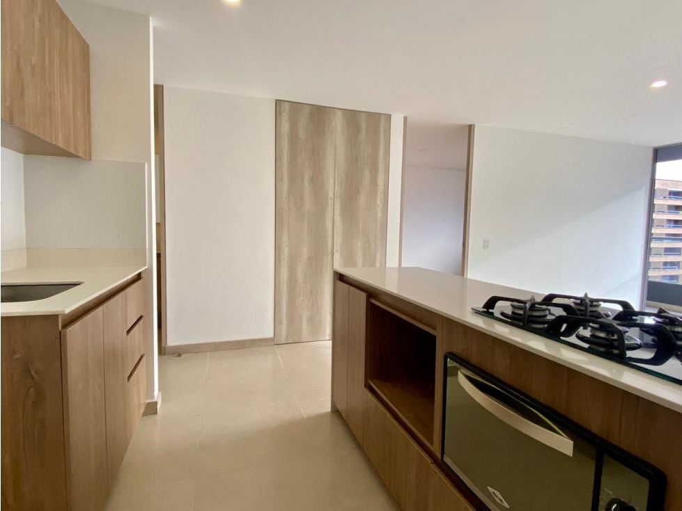 VENDO APARTAESTUDIO EN CIUDAD DEL RIO, MEDELLIN — foto 2