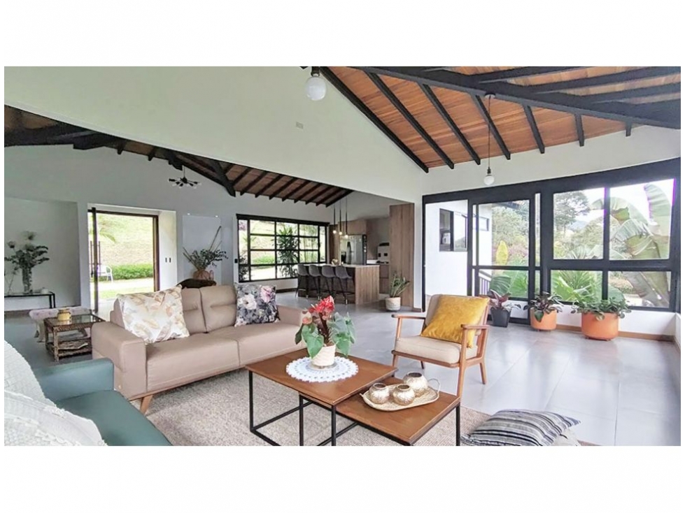Vendo casa de un nivel y mucha zona verde en El Retiro — foto 4