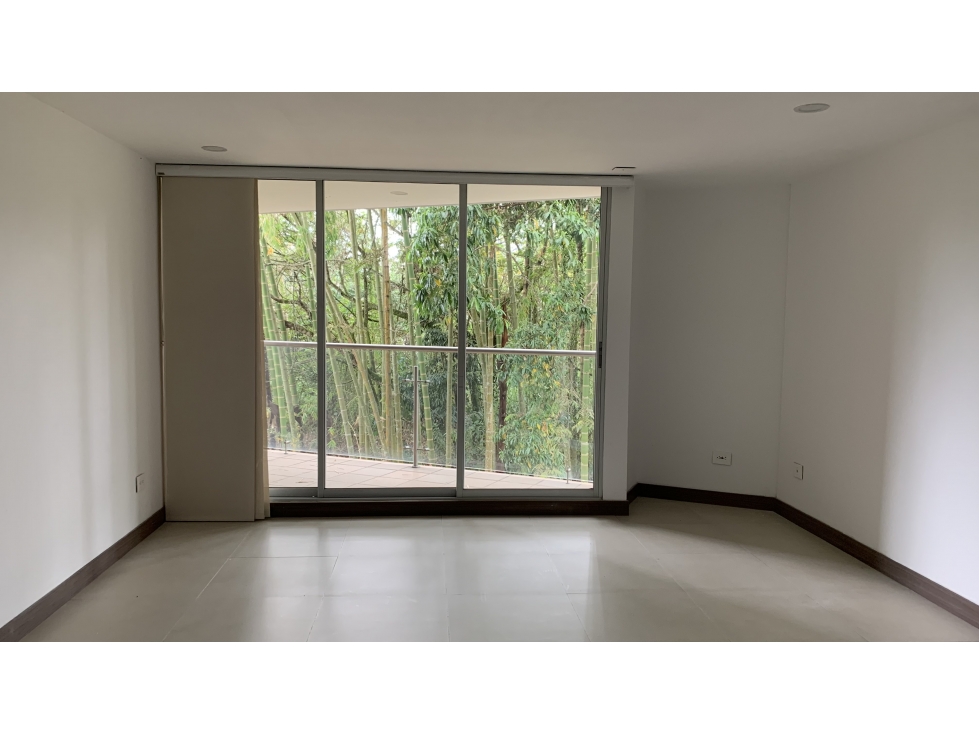 VENDE APARTAMENTO EN LA AVENIDA CENTENARIO — foto 2