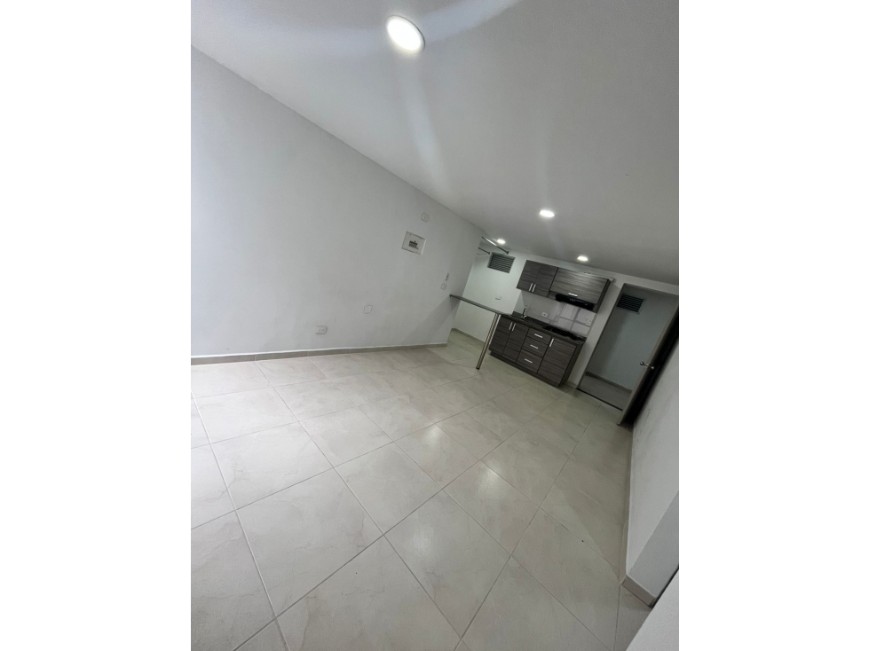 SE VENDE APARTAMENTO SECTOR GRANADA — foto 2