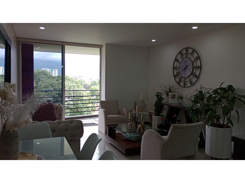 SE VENDE HERMOSO APARTAMENTO CERCA A LA CRQ — foto 2