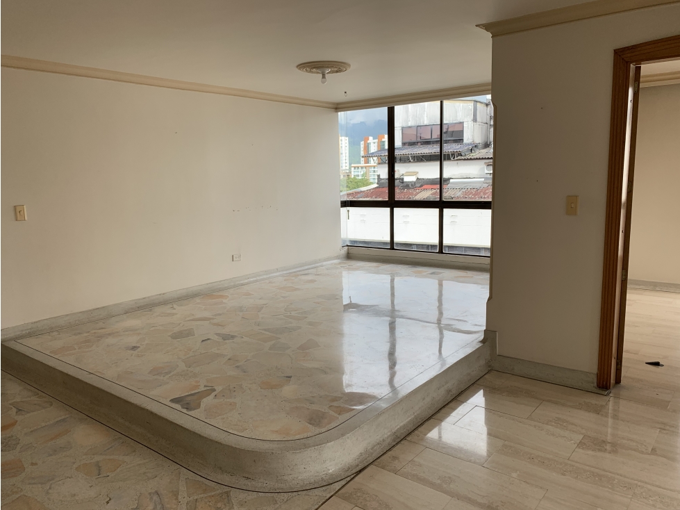 SE VENDE APARTAMENTO CERCA AL PARQUE LOS FUNDADORES — foto 3