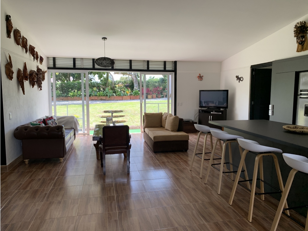 SE ARRIENDA CASA CAMPESTRE - 4