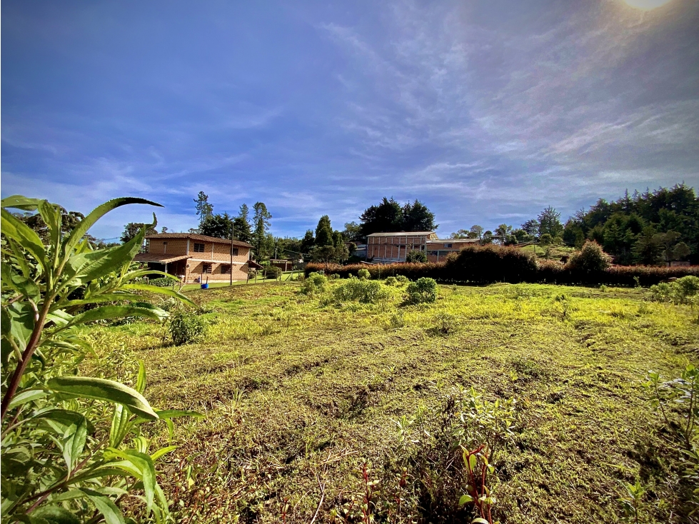 Venta Lote Independiente Medellin Santa Elena — foto 3
