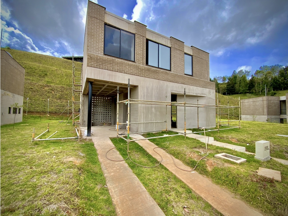 Venta Casa Campestre Obra Gris Parcelacion Envigado