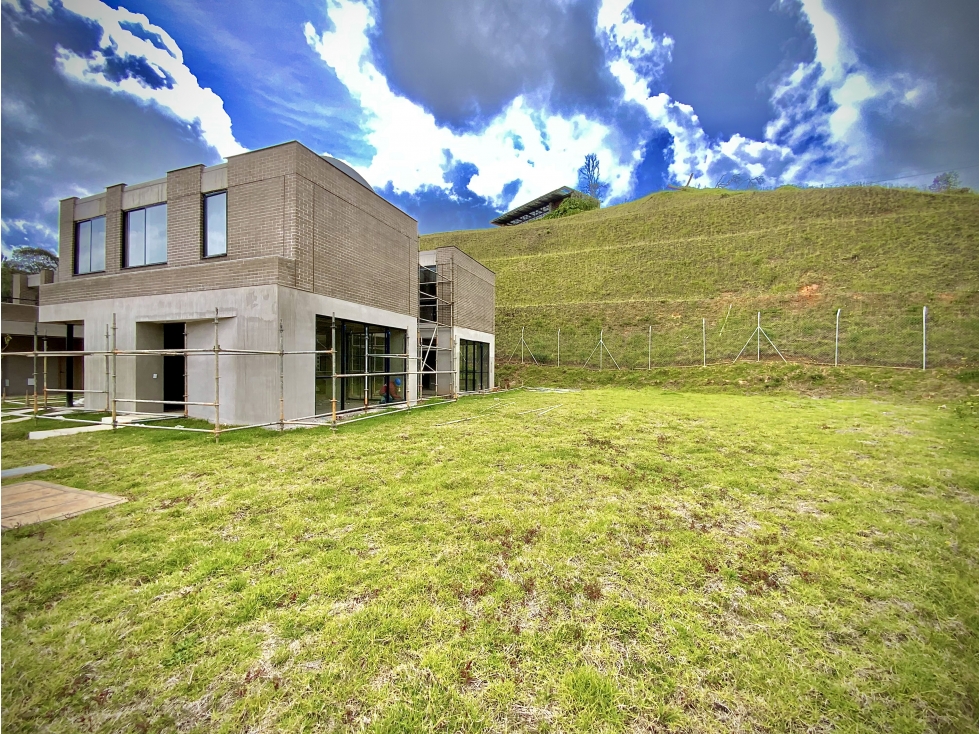 Venta Casa Campestre Obra Gris Parcelacion Envigado — foto 3