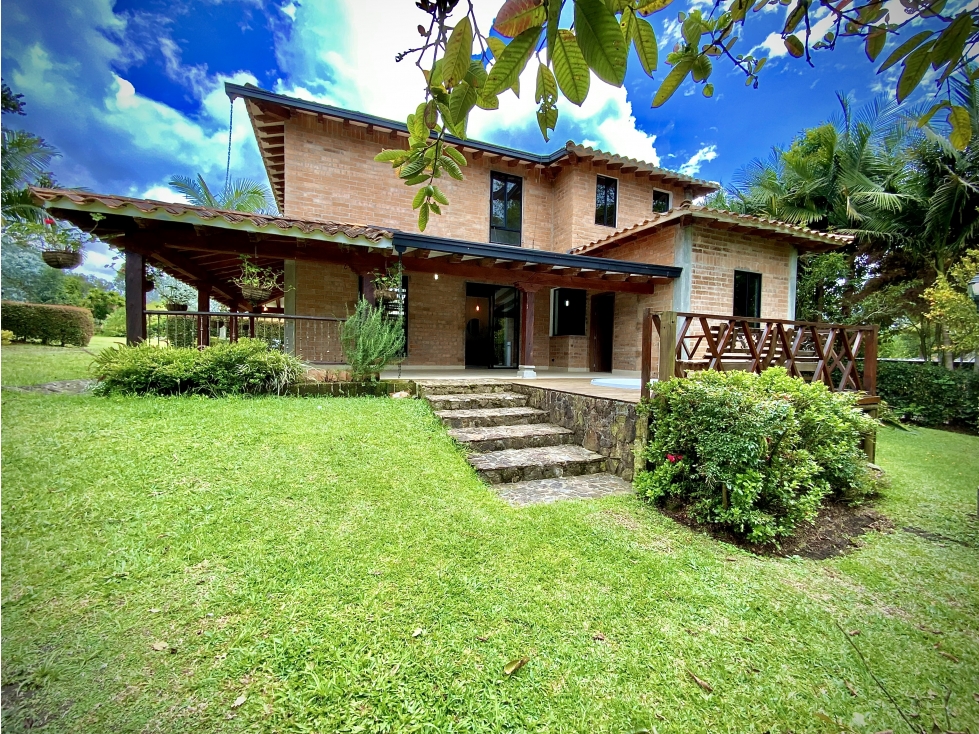 RENTA Casa Campestre Parcelacion Llanogrande