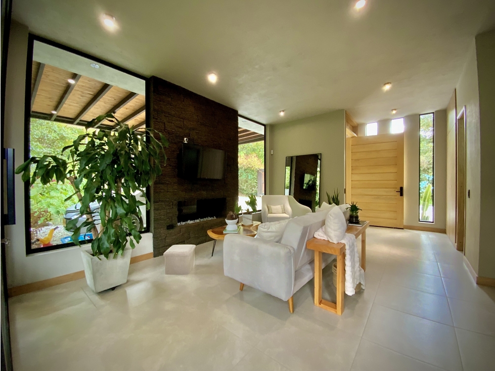 Venta Casa Campestre NUEVA El Retiro