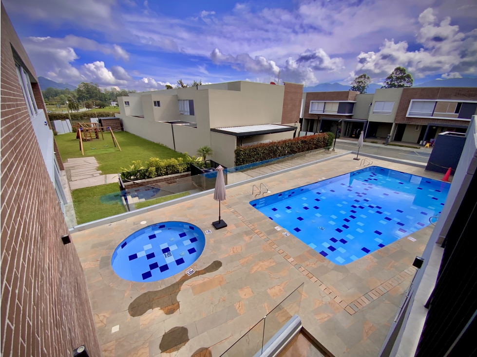 Venta Casa Campestre Unidad Cerrada La Ceja