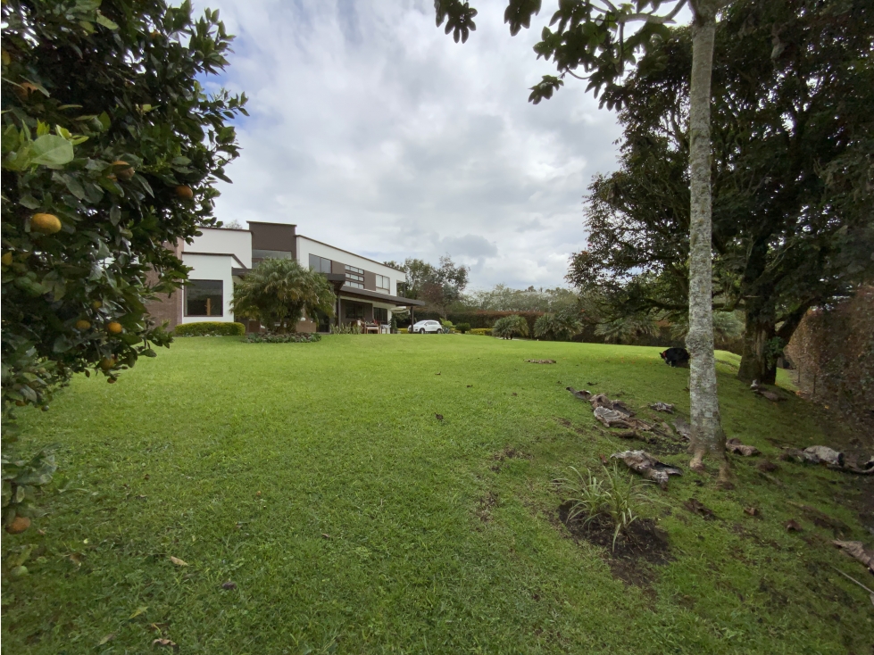 Venta Casa Campestre Parcelación a 5 minutos de Llanogrande — foto 4