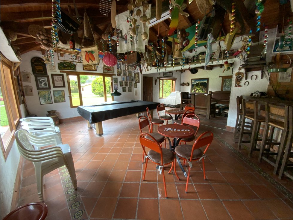 Venta Finca Uso Comercial Llanogrande - 4