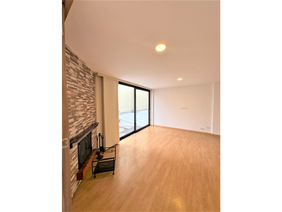 AG/ VENTA APARTAMENTO EN BELLA SUIZA — foto 4