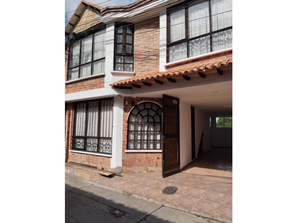 ZEZ-4 CASA EN VENTA EN COGUA CUND. - 1