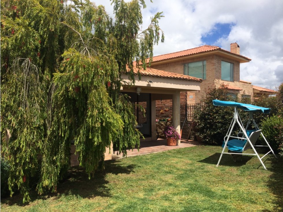 ZJG-13 Casa en venta en la Calera