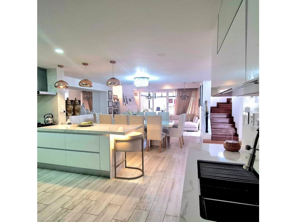 ZROS-1237 Espectacular Casa en venta, Santa Bárbara Alta — foto 2