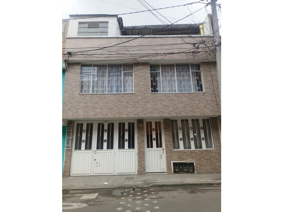 ZSR-VENDO CASA IGUALDAD