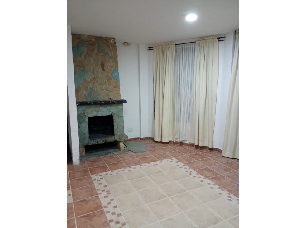 ZEZ-4 CASA EN VENTA EN COGUA CUND. - 6