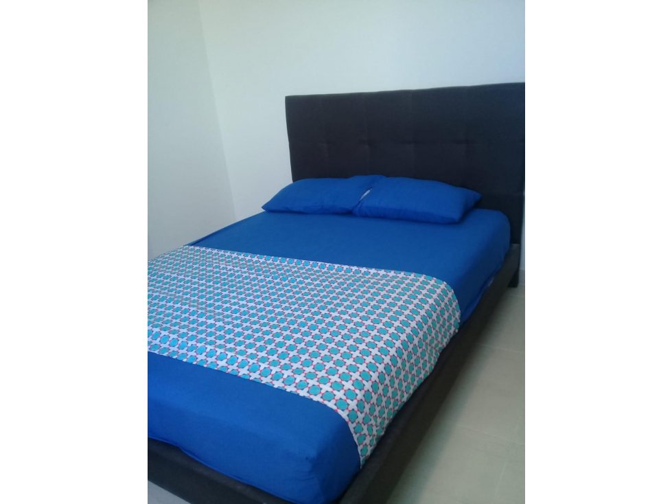 ALQUILER DE APARTAMENTO CERCA AL MAR CON PISCINA - 5
