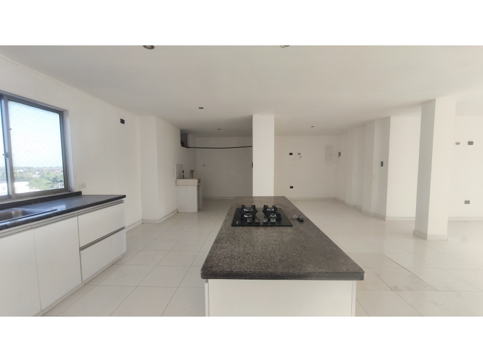 Amplio Apartamento en Venta Cerca al Centro Comercial Guacarí