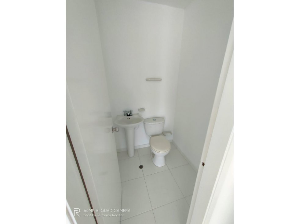 AMPLIO APARTAESTUDIO EN VENTA SINCELEJO - 3