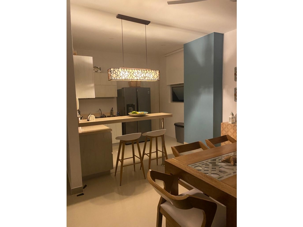 ALQUILER DE APARTAMENTO FRENTE AL MAR DE 4 HABITACIONES — foto 3