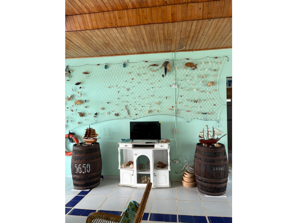 VENTA DE CABAÑA FRENTE AL MAR EN SAN BERNARDO DEL VIENTO — foto 3