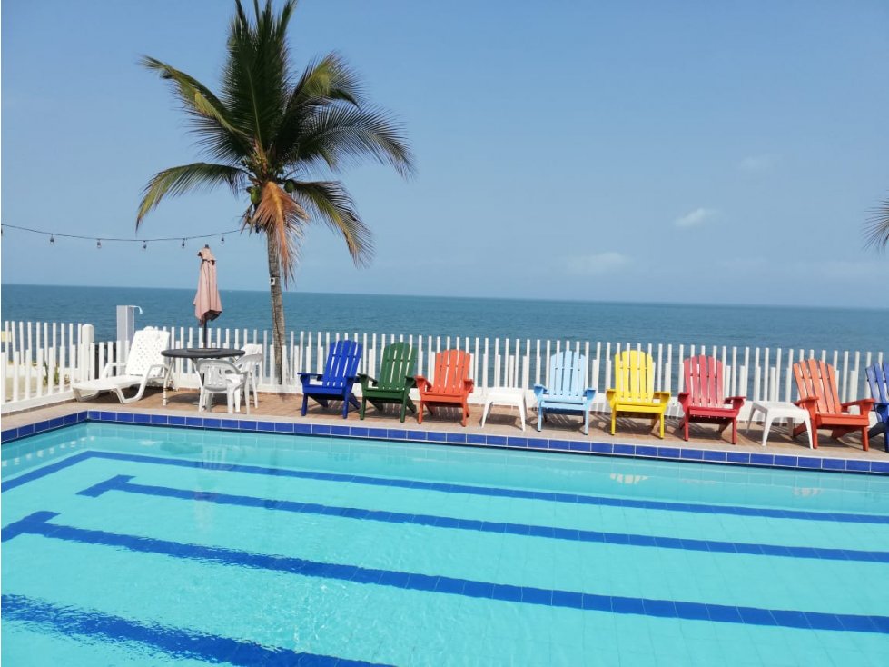 ALQUILER DE CABAÑAS FRENTE AL MAR CON PISCINA DE 2 A 9 PERSONAS — foto 5