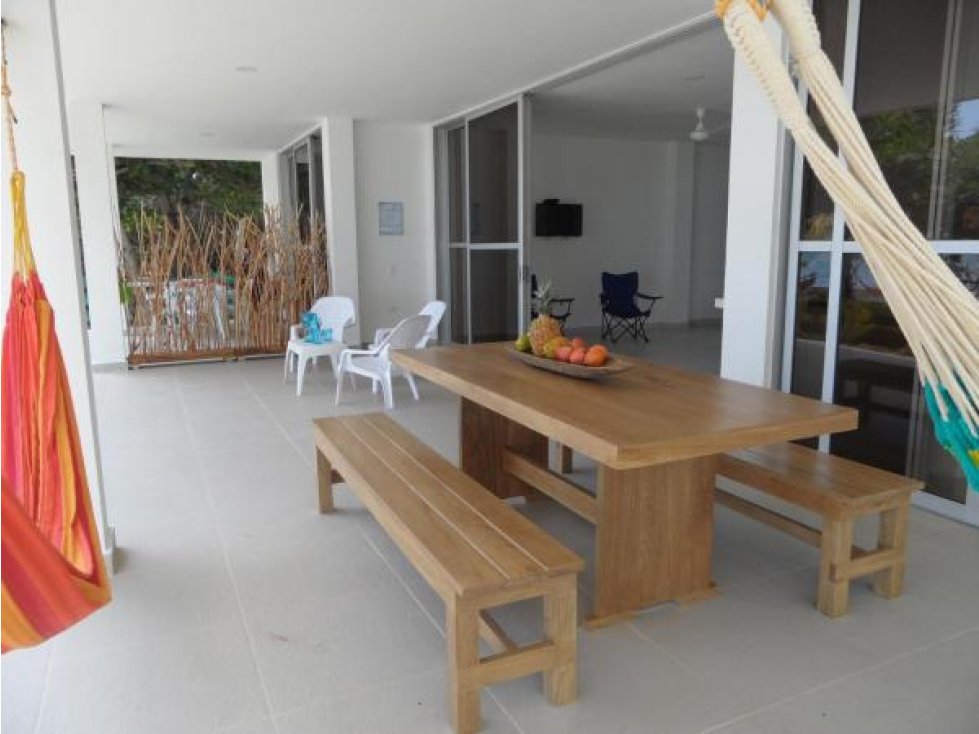 CONDOMINIO EN VENTA FRENTE AL MAR EN COVEÑAS - 5